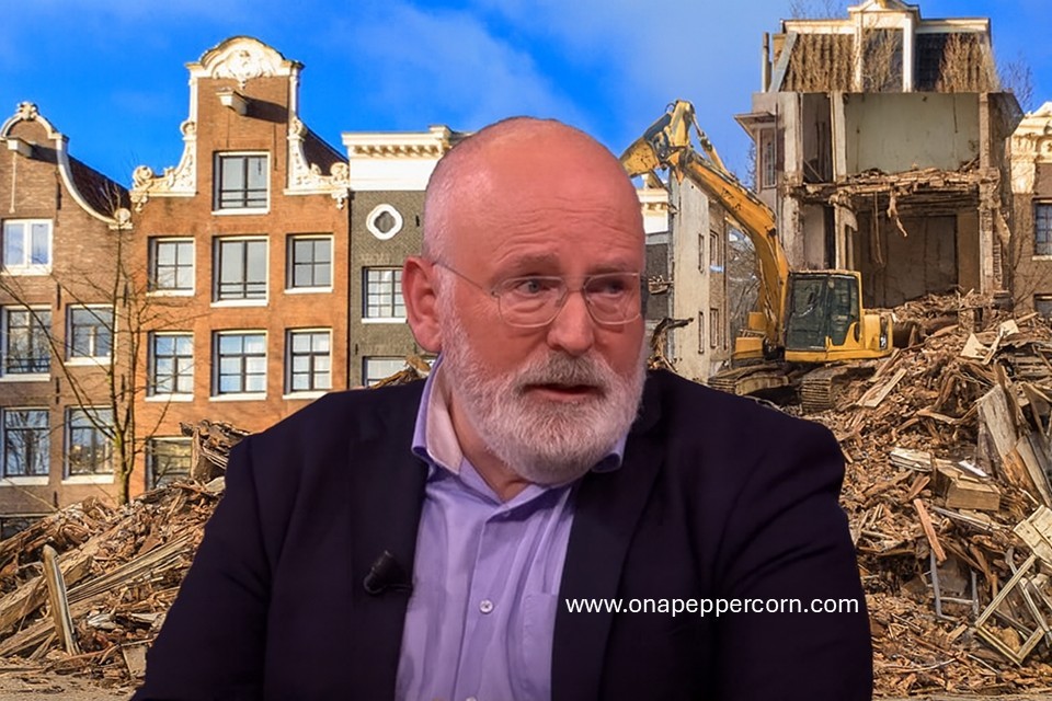 Frans timmert uw huis in elkaar